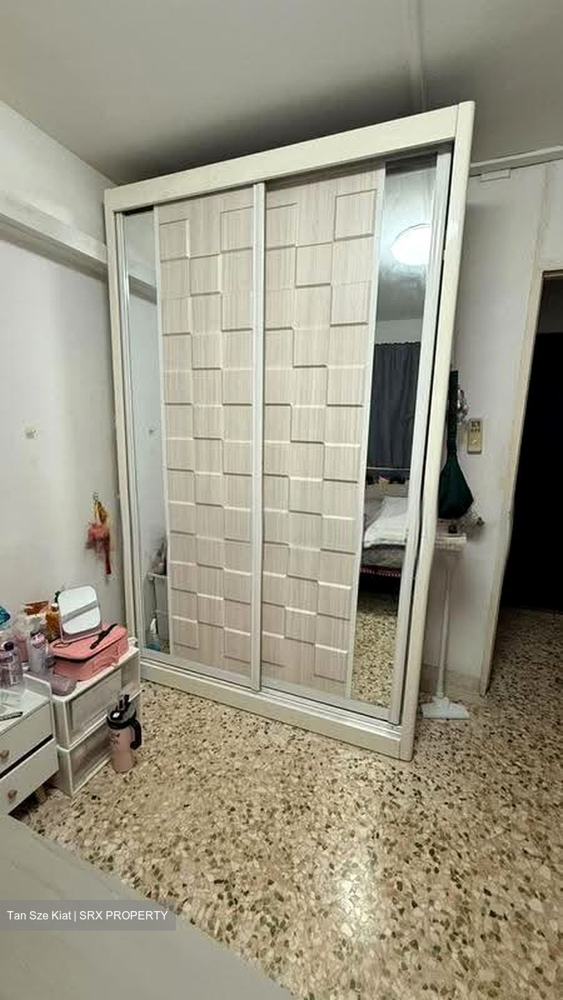 Blk 430 Clementi Avenue 3 (Clementi), HDB 3 Rooms #639489421